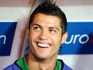 (c)CreativeCommons_Cristiano-Ronaldo-bench-Switzerland-v-Portuga_952402