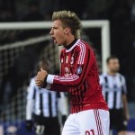 Maxi_Lopez_(c)forzaitalianfootball(dot)com.jpg