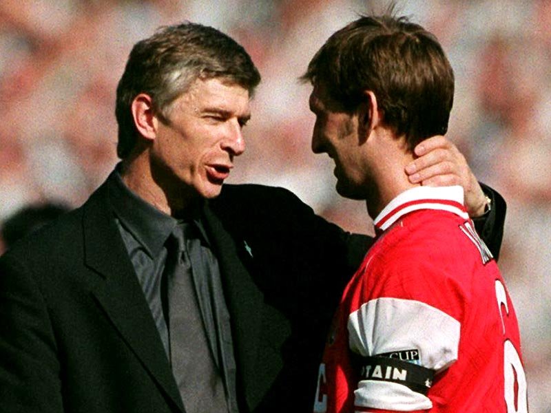 Tony never won trophies with Arsenal before winning trophies with Arsenal.