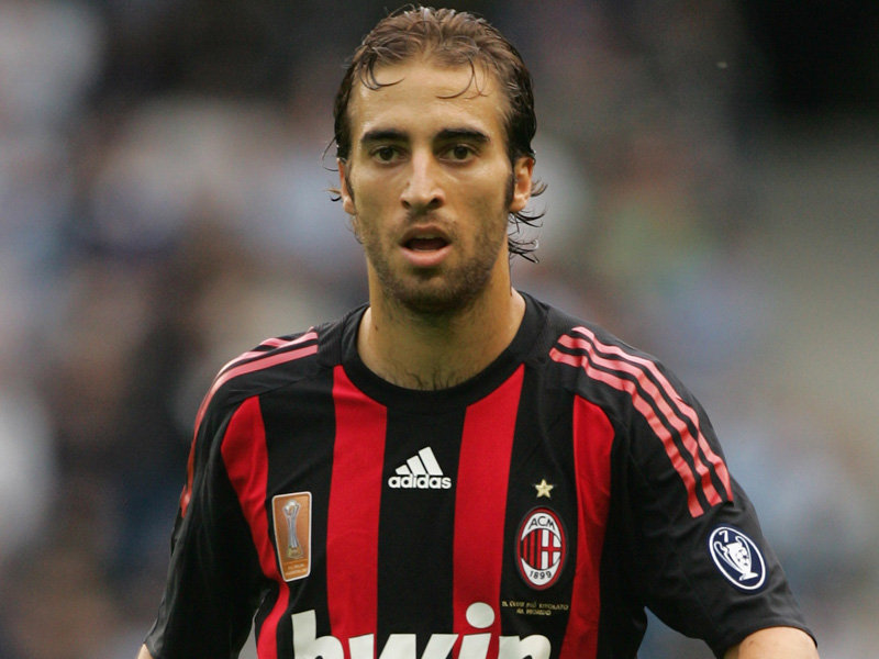 Mathieu Flamini signs for Arsenal the second time
