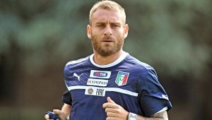 Transfer Latest - Chelsea Face Competition For Daniele De Rossi ; Sunderland Close In On Gino Peruzzi