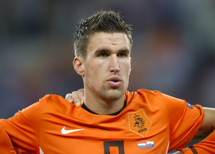 Strootman on United's radar!