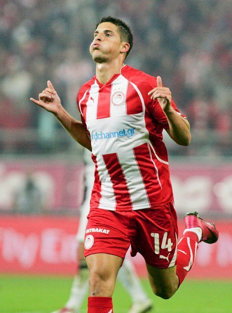 The pace of Mirallas could trouble the weak Liverpool defense