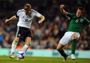 Toni Kroos and James McCarthy