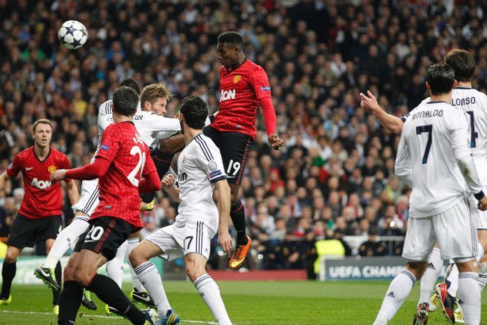 Welbeck opens the scoring for Manchester United