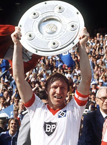 Hamburg legend Horst Hrubesch