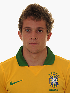 Bernard - Scouting the Brazilian Wonder-Kid