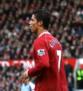 Cristiano_Ronaldo_(c)_en(dot)wikipedia(dot)org Cristiano Ronaldo