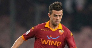 Miralem PjaniAi?? - AS Roma and Bosnia midfielder | Serie A - Week 8