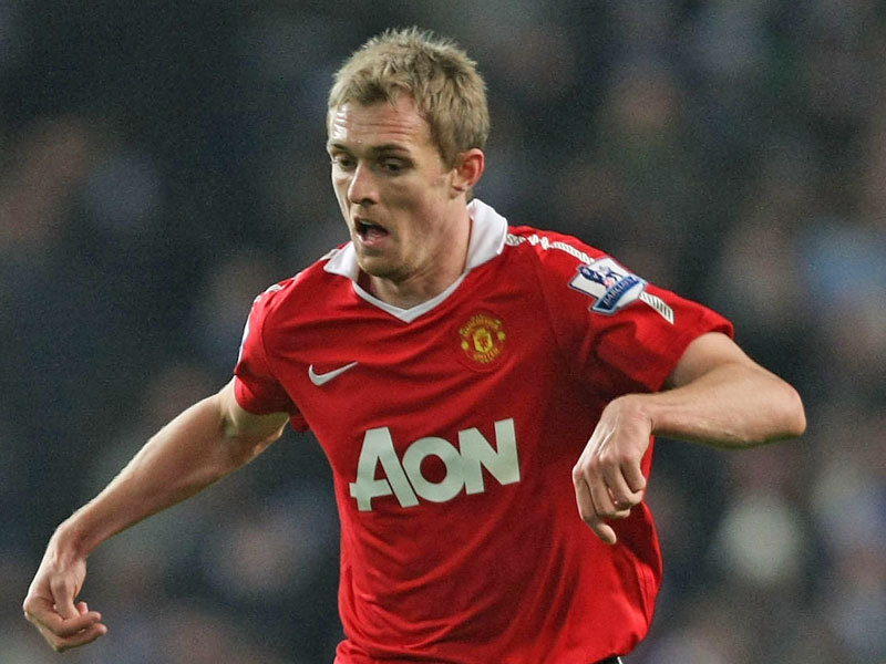 Darren Fletcher - Manchester United midfielder | Premier League Review - Manchester City The Team To Beat; Liverpool Reassert Title Ambitions; Chelsea Win Ugly