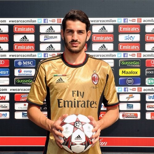 Riccardo Saponara Is Criminally Underutilized At Milan