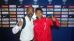Nay Pyi Taw FC's Nay Zaw Aung with THT's Joseph George