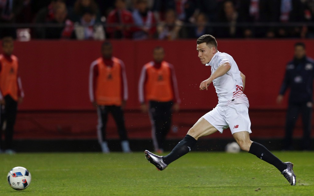 Gameiro has been finding the net for Sevilla on a consistent basis and was a key figure in his club's third successive Europa League triumph. (Picture Courtesy - AFP/Getty Images)