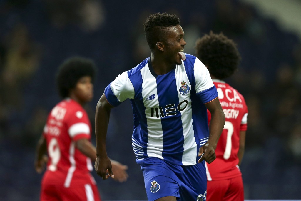 Porto's Chidozie Awaziem: Move on the cards to Anfield? (EPA/ESTELA SILVA)