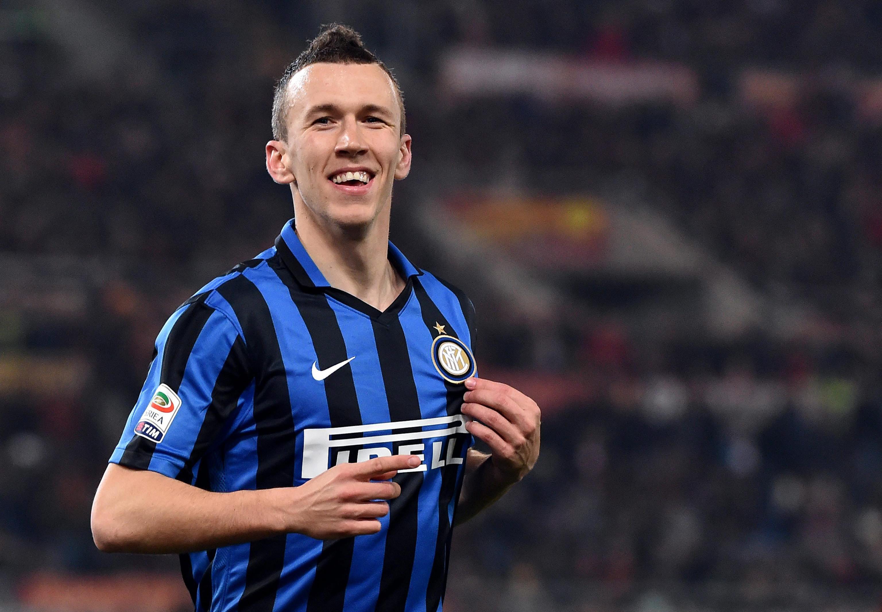 FC Inter's Ivan Perisic celebrates after scoring the 0-1 goal during the Italian Serie A soccer match between AS Roma and FC Inter at the Olimpico stadium in Rome, Italy, 19 March 2016. (Photo by Ettore Ferrari/EPA)
