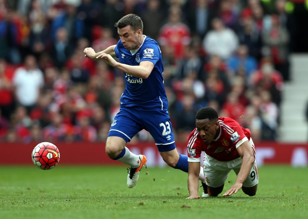 Manchester United v Everton