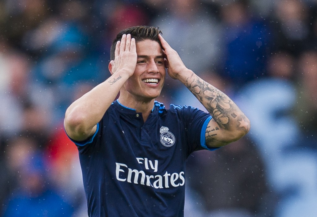 SAN SEBASTIAN, SPAIN - APRIL 30: James Rodriguez of Real Madrid reacts during the La Liga match between Real Sociedad de Futbol and Real Madrid at Estadio Anoeta on April 30, 2016 in San Sebastian, . (Photo by Juan Manuel Serrano Arce/Getty Images)