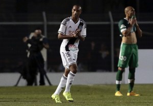 Leandrinho (L) of Brazil's Ponte Preta celebrates his goal against Brazil's Chapecoense during their Copa Sudamericana football match at Moises Lucarelli stadium, in Campinas, Sao Paulo, Brazil, on August 19, 2015. AFP PHOTO / MIGUEL SCHINCARIOL (Photo credit should read Miguel Schincariol/AFP/Getty Images)