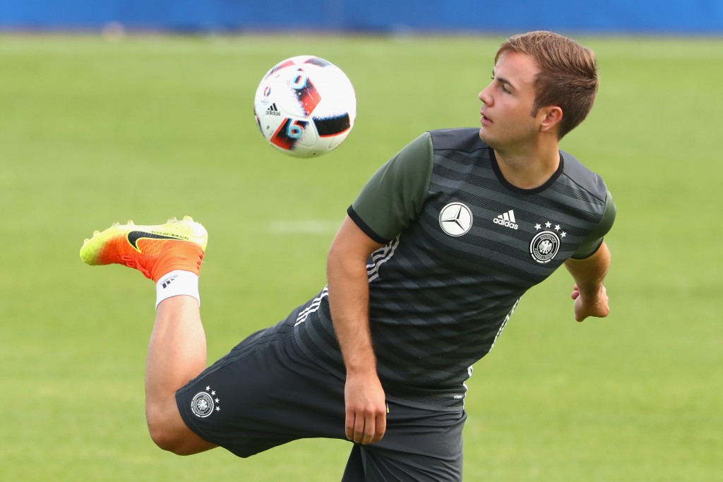 EVIAN-LES-BAINS, FRANCE - JULY 05: Mario Goetze of Germany plays with the ball during a Germany training session at Ermitage Evian on July 05, 2016 in Evian-les-Bains, France. (Photo by Alexander Hassenstein/Getty Images)