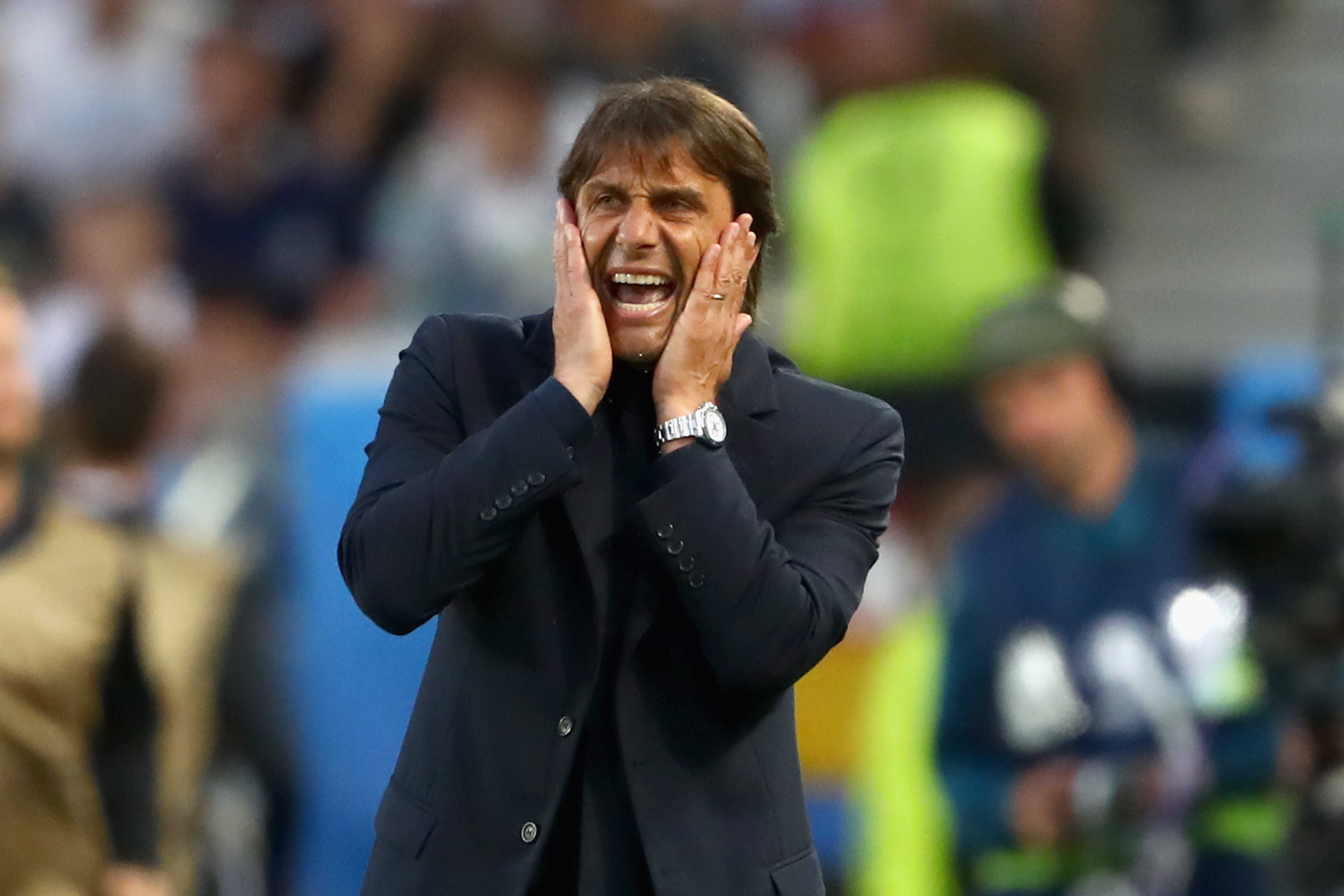 BORDEAUX, FRANCE - JULY 02: Antonio Conte, head coach of Italy reacts during the UEFA EURO 2016 quarter final match between Germany and Italy at Stade Matmut Atlantique on July 2, 2016 in Bordeaux, France. (Photo by Alexander Hassenstein/Getty Images)
