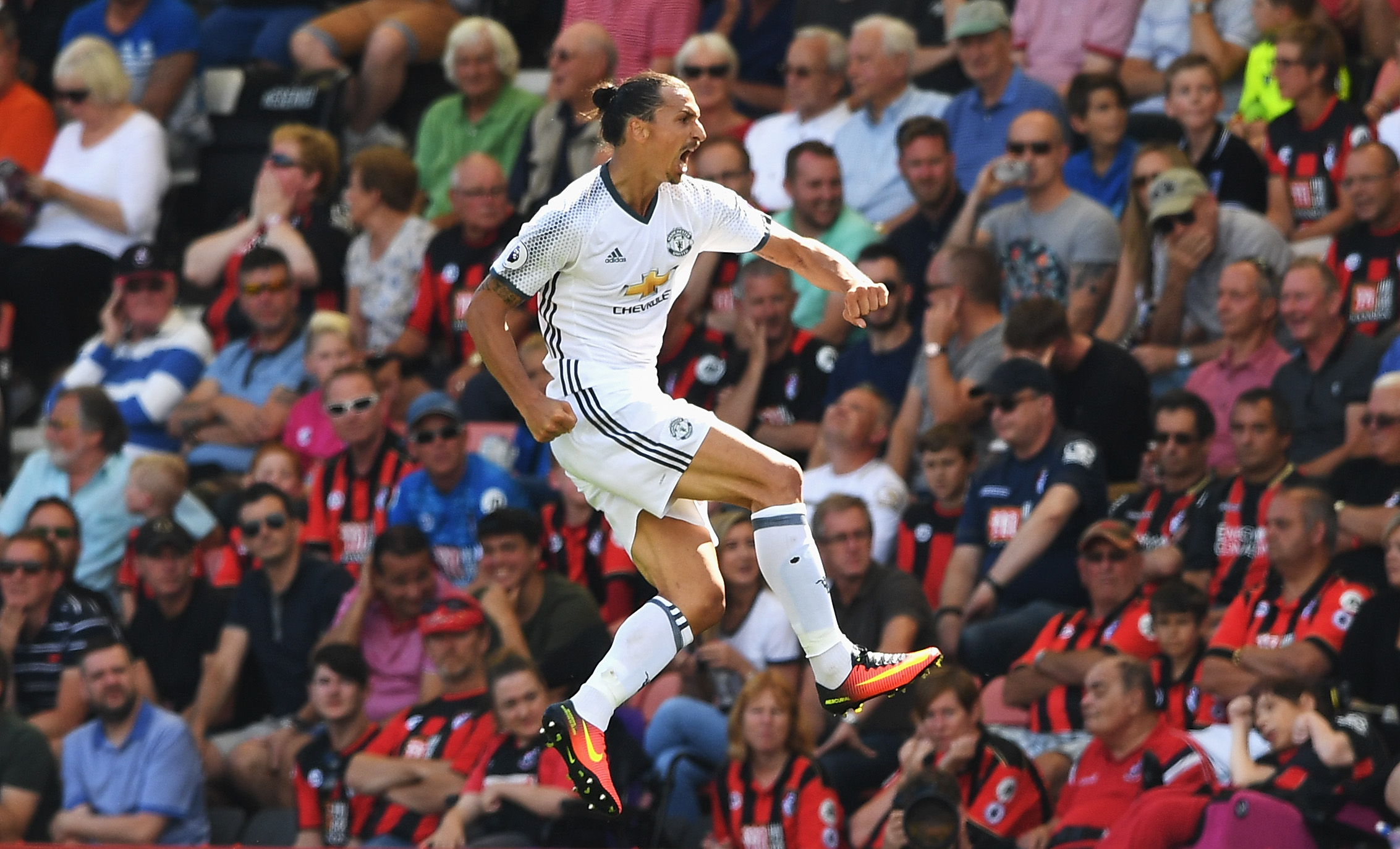 BOURNEMOUTH, ENGLAND - AUGUST 14:  Zlatan Ibrahimovic of Manchester United celebrates scoring his team's third goal during the Premier League match between AFC Bournemouth and Manchester United at Vitality Stadium on August 14, 2016 in Bournemouth, England.  (Photo by Stu Forster/Getty Images)