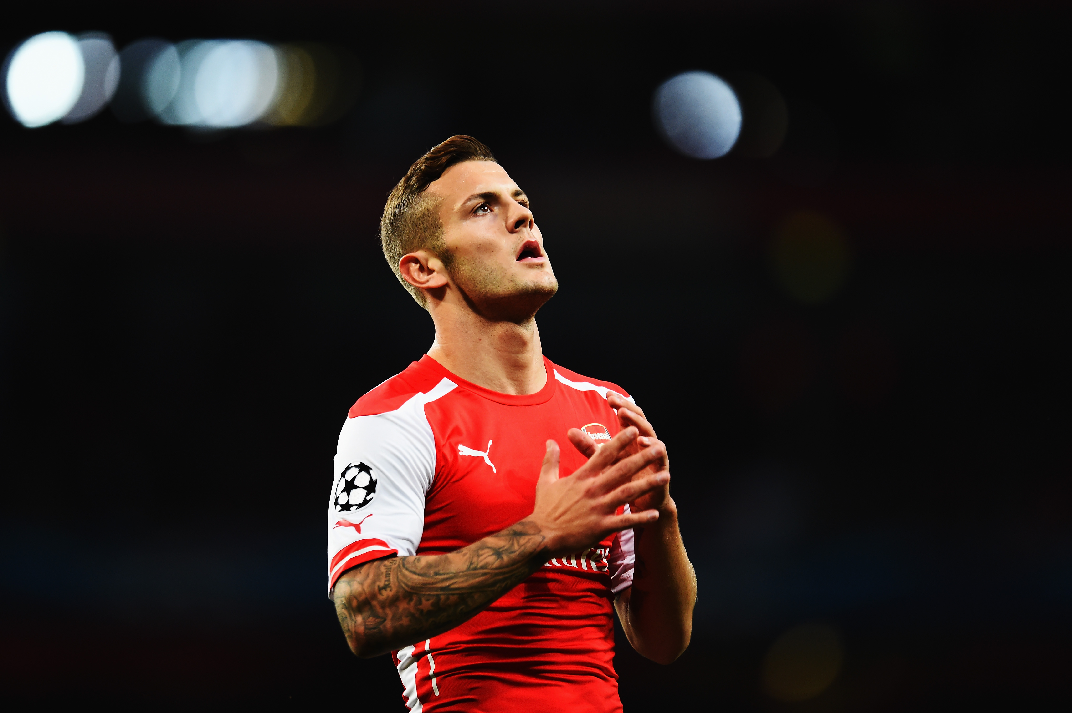 LONDON, ENGLAND - AUGUST 27: Jack Wilshere of Arsenal reacts to missed chance during the UEFA Champions League Qualifier 2nd leg match between Arsenal and Besiktas at the Emirates Stadium on August 27, 2014 in London, United Kingdom. (Photo by Shaun Botterill/Getty Images)