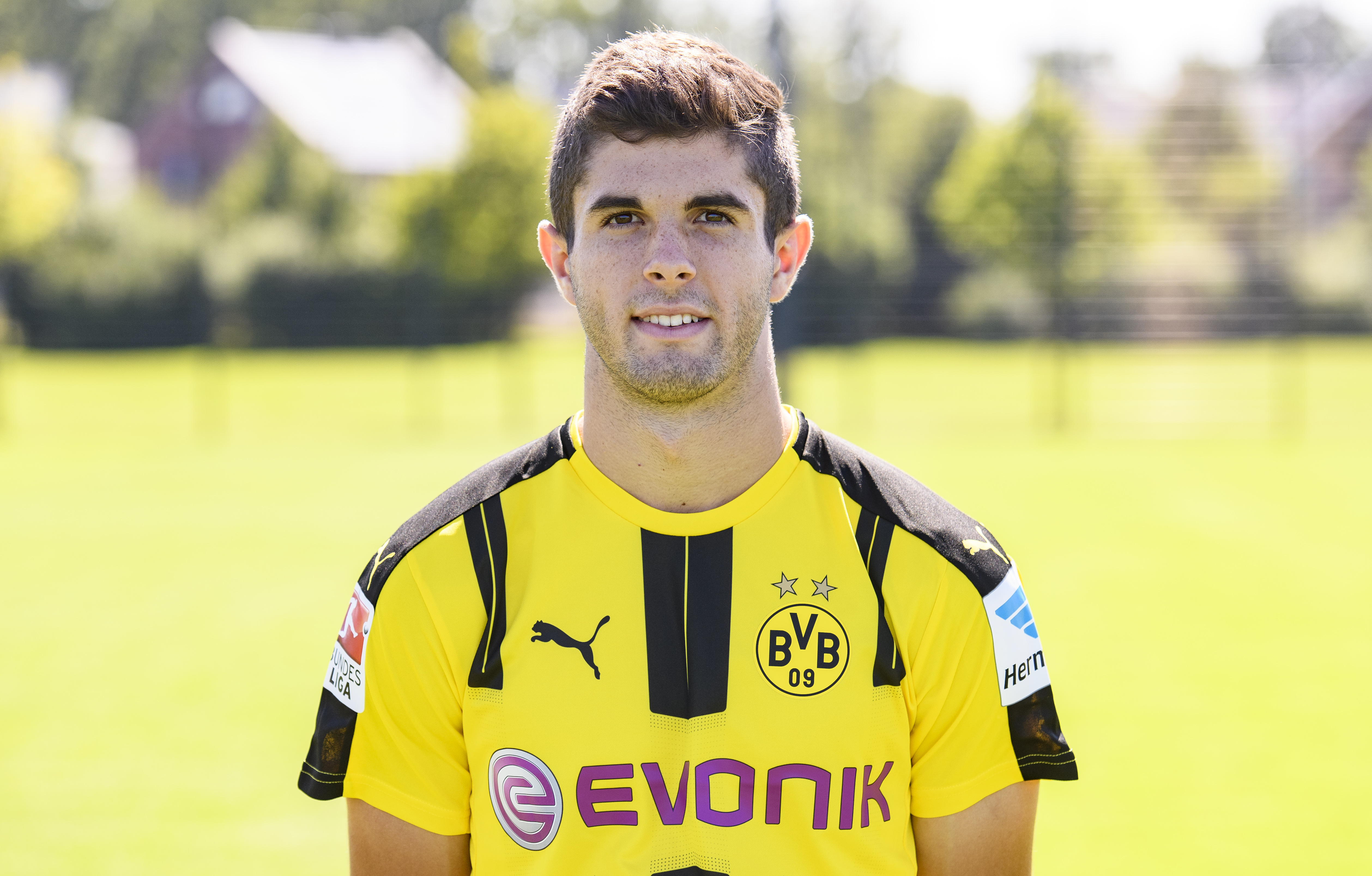 DORTMUND, GERMANY - AUGUST 17: Christian Pulisic poses during the team presentation of Borussia Dortmund on August 17, 2016 in Dortmund, Germany. (Photo by Alexander Scheuber/Bongarts/Getty Images)