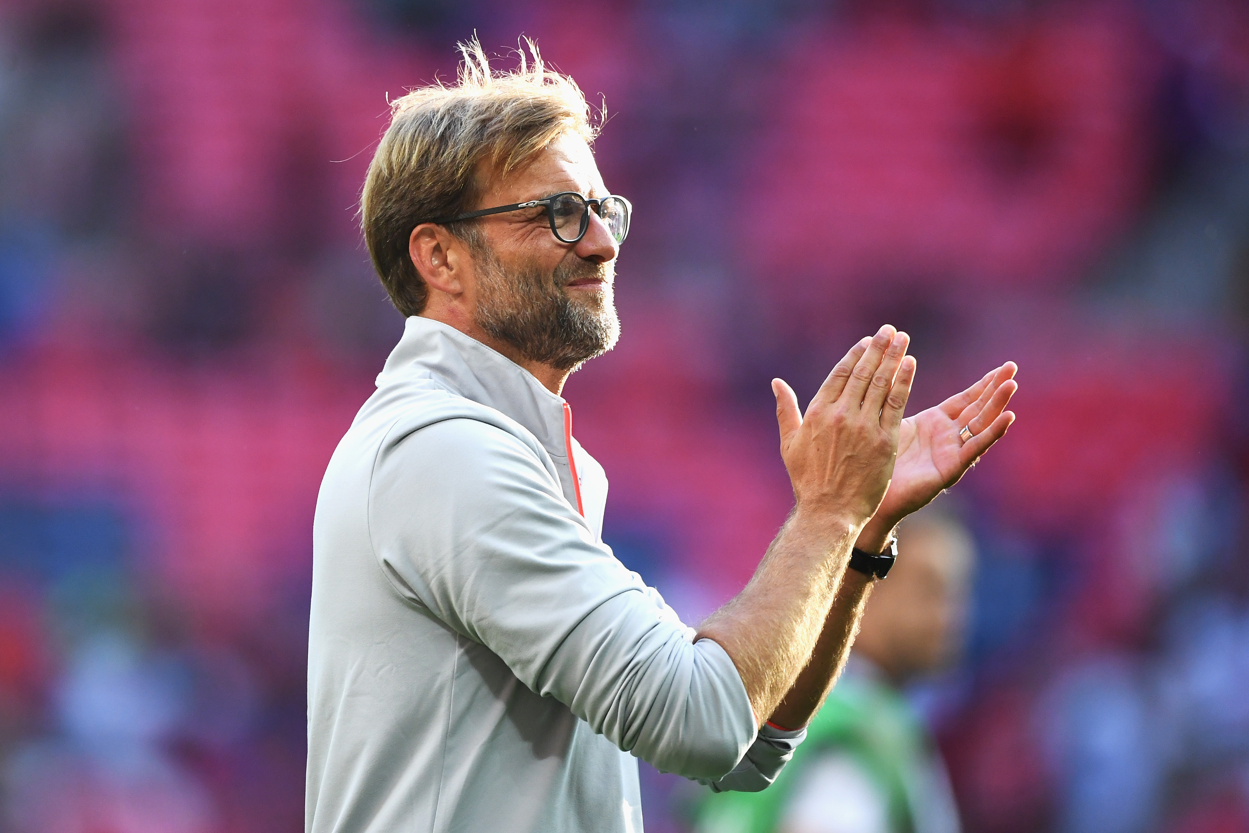 LONDON, ENGLAND - AUGUST 06: Jurgen Klopp, Manager of Liverpool applauds supporters following the International Champions Cup match between Liverpool and Barcelona at Wembley Stadium on August 6, 2016 in London, England. (Photo by Michael Regan/Getty Images)