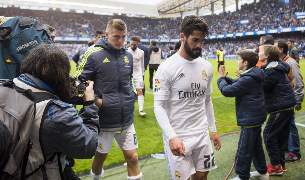 LA CORUNA, SPAIN - MAY 14: Isco of Real Madrid reacts during the La Liga match between RC Deportivo La Coruna and Real Madrid CF at Riazor Stadium on May 14, 2016 in La Coruna, Spain. (Photo by Juan Manuel Serrano Arce/Getty Images)
