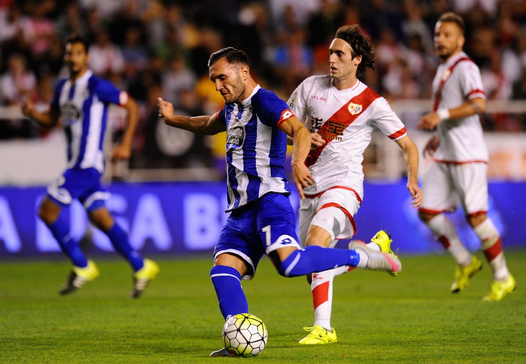 MADRID, SPAIN - SEPTEMBER 14: Lucas Perez of RC Deportivo la Coruna in action during the La Liga match between Rayo Vallecano and RC Deportivo La Coruna at Estadio Teresa Rivero on September 14, 2015 in Madrid, Spain. (Photo by Denis Doyle/Getty Images)