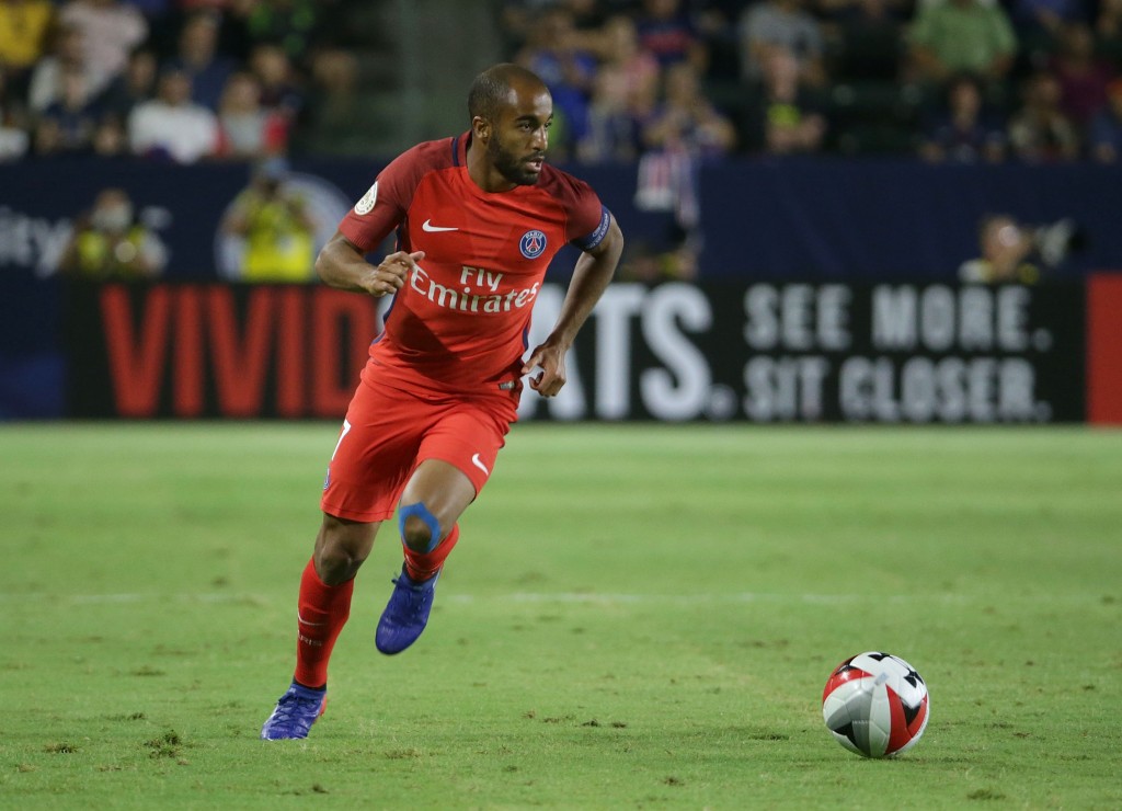 CARSON, CA - JULY 30: Lucas #7 of Paris Saint-Germain in action against Leicester City during the 2016 International Champions Cup at StubHub Center on July 30, 2016 in Carson, California. (Photo by Jeff Gross/Getty Images)