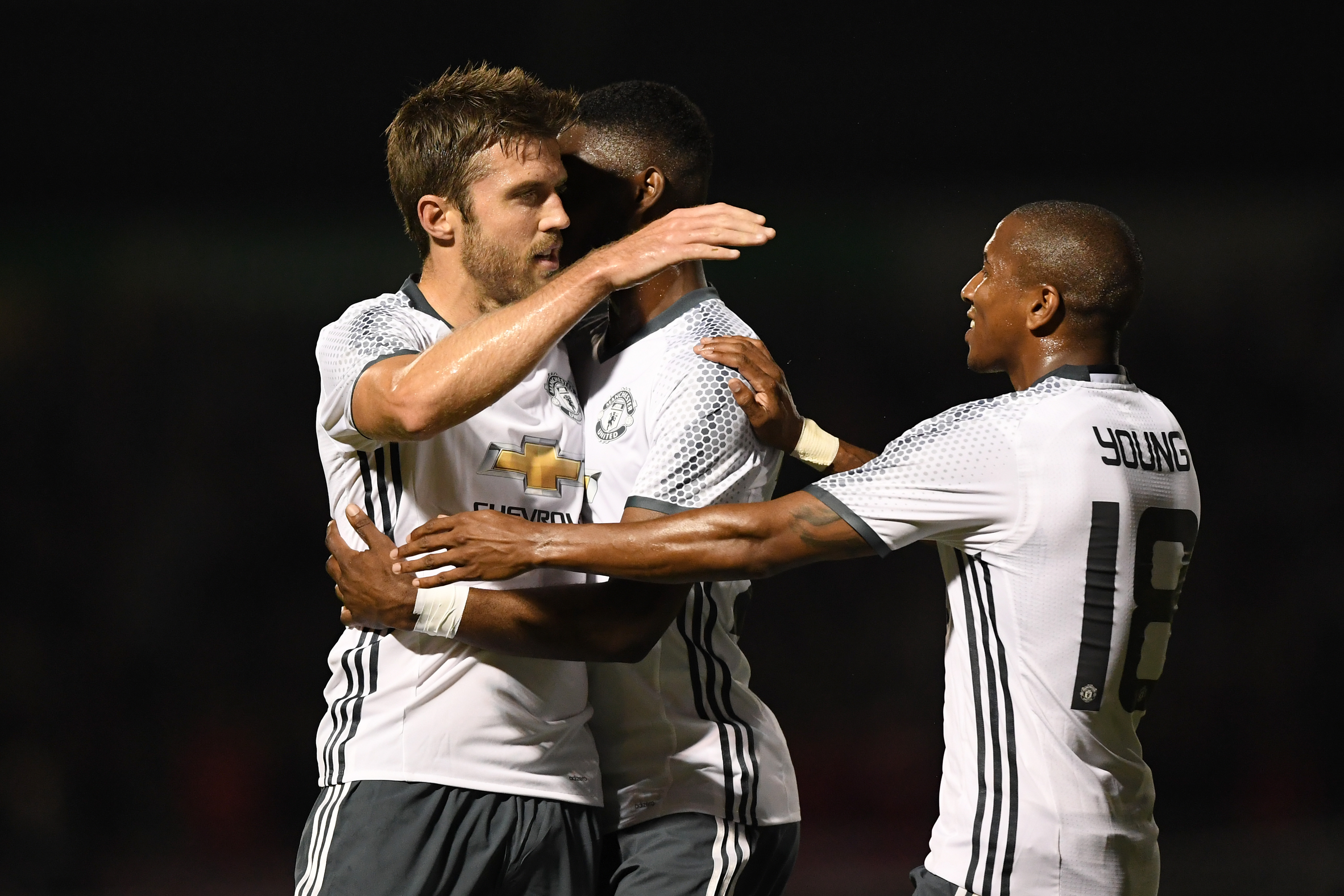 NORTHAMPTON, ENGLAND - SEPTEMBER 21: Michael Carrick of Manchester United celebrates scoring his sides first goal with team mates during the EFL Cup Third Round match between Northampton Town and Manchester United at Sixfields on September 21, 2016 in Northampton, England. (Photo by Shaun Botterill/Getty Images)