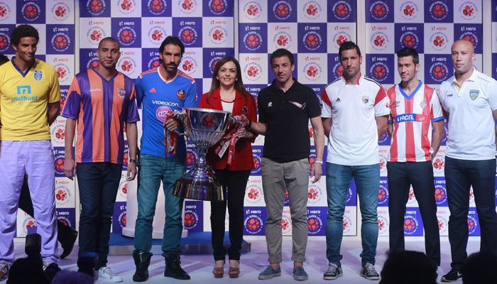 281738-isl-players-700
