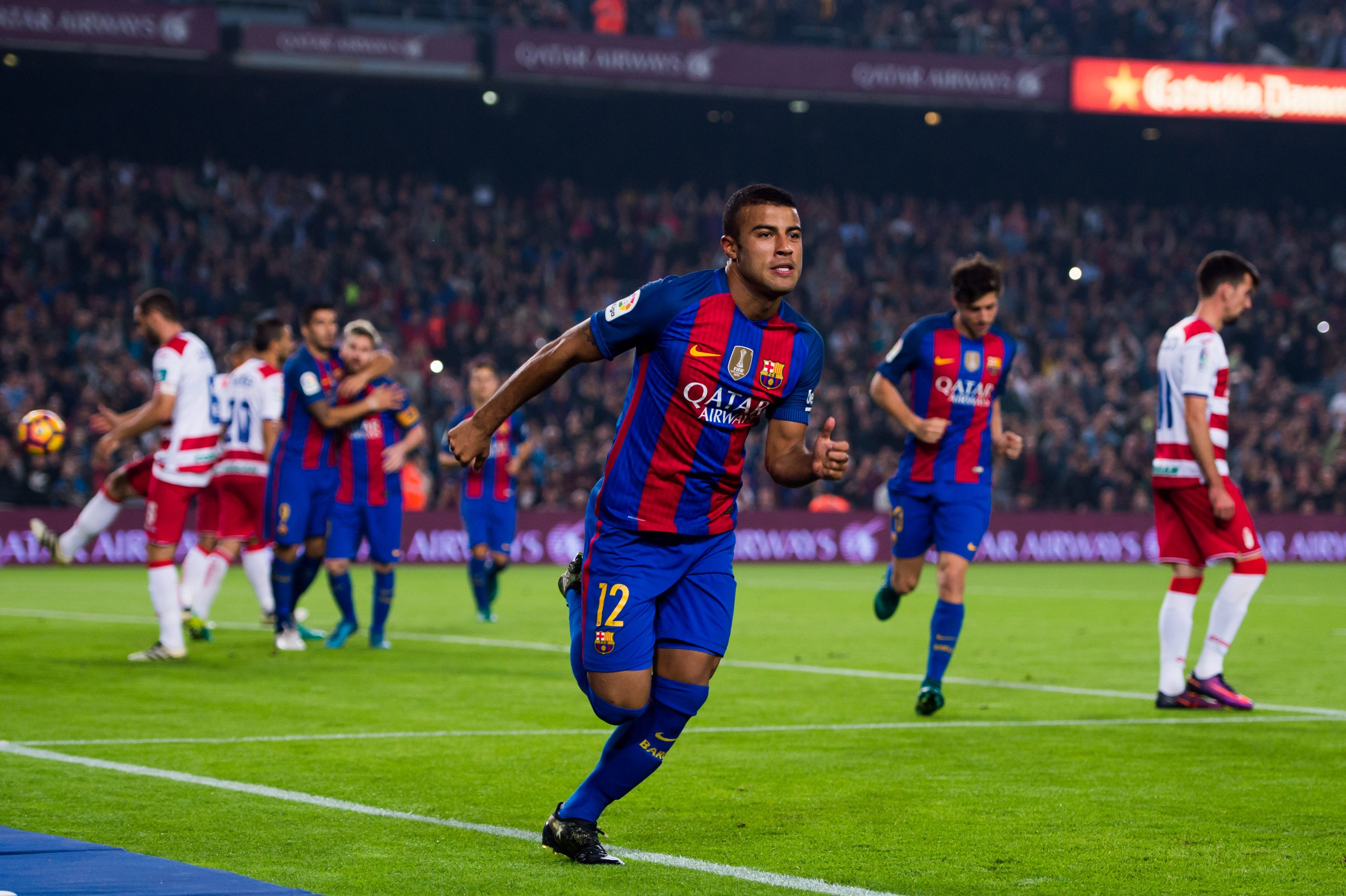 BARCELONA, SPAIN - OCTOBER 29: Rafinha of FC Barcelona celebrates after scoring the opening goal during the La Liga match between FC Barcelona and Granada CF at Camp Nou stadium on October 29, 2016 in Barcelona, Spain. (Photo by Alex Caparros/Getty Images)