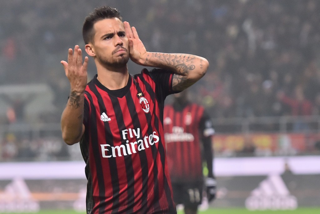 AC Milan's forward from Spain Suso celebrates after scoring during the Italian Serie A football match AC Milan Vs Inter Milan on November 20, 2016 at the 'San Siro Stadium' in Milan. / AFP / GIUSEPPE CACACE (Photo credit should read GIUSEPPE CACACE/AFP/Getty Images)
