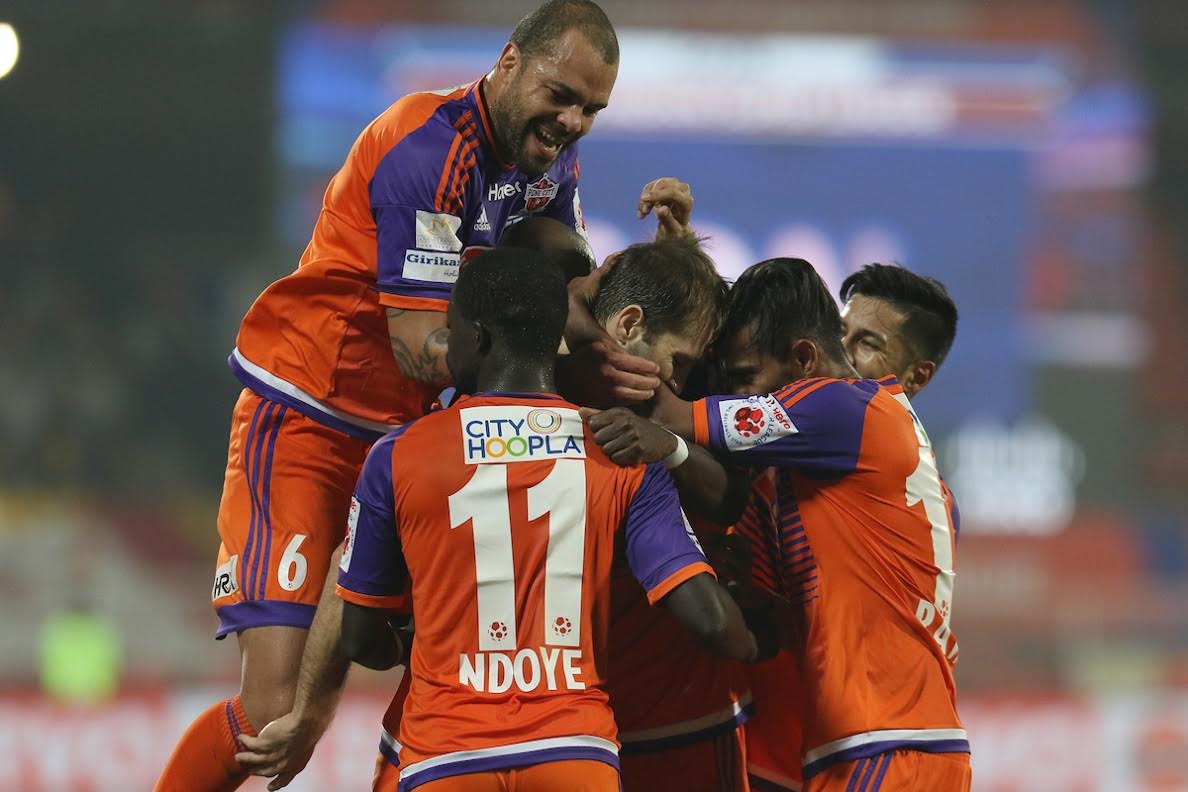 Anibal Zurdo Rodríguez of FC Pune City celebrates the goal during match 42 of the Indian Super League (ISL) season 3 between FC Pune City vs Delhi Dynamos FC held at the Balewadi Stadium in Pune, India on the 18th November 2016. Photo by Faheem Hussain / ISL / SPORTZPICS
