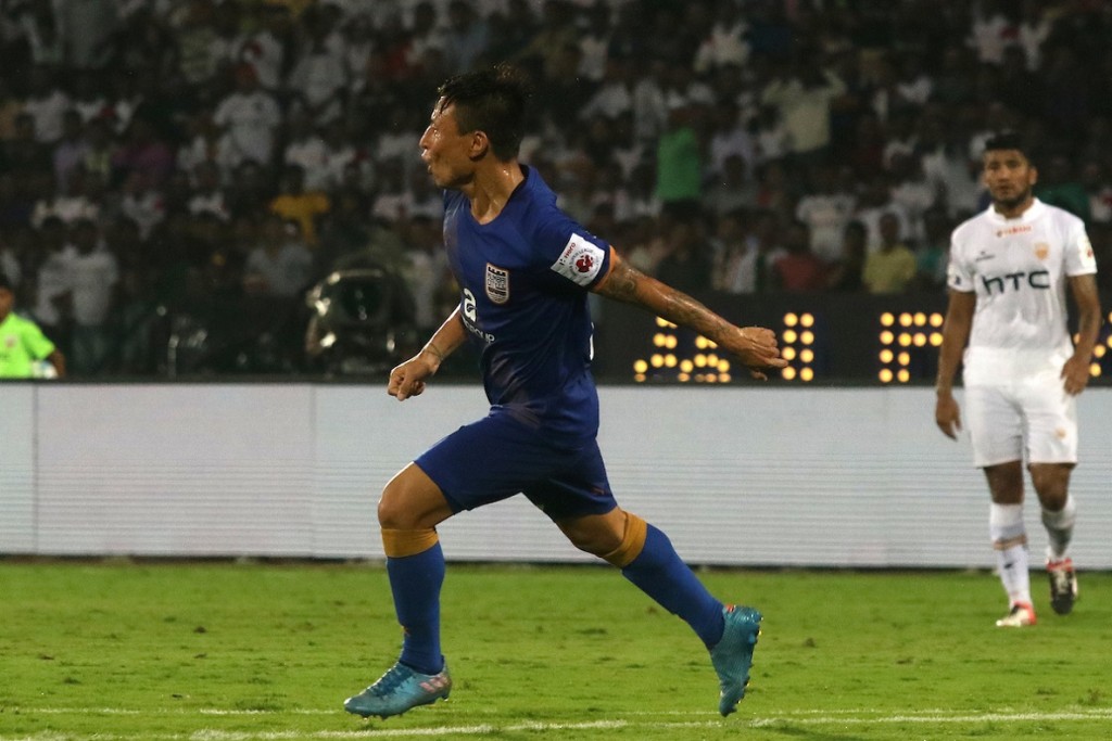 Jackichand Singh of Mumbai City FC celebrates after scoring the opening goal during match 31 of the Indian Super League (ISL) season 3 between NorthEast United FC and Mumbai City FC held at the Indira Gandhi Athletic Stadium in Guwahati, India on the 5th November 2016. Photo by Shaun Roy / ISL / SPORTZPICS