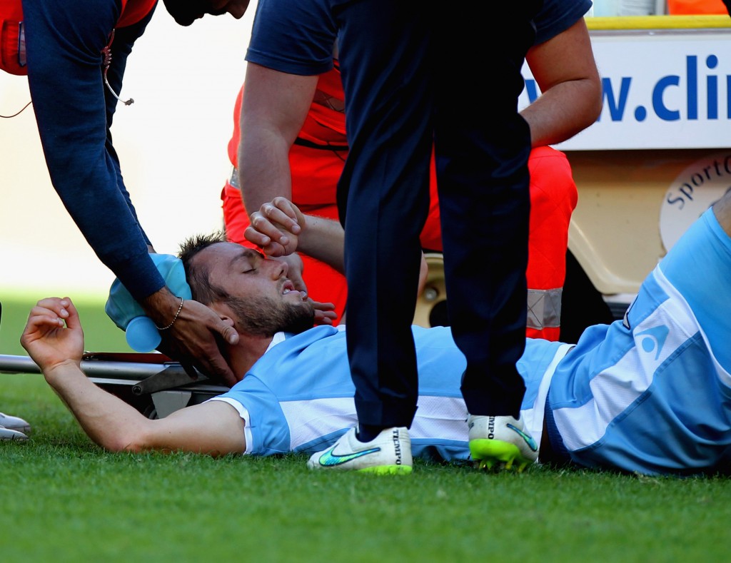 Injured again! (Picture Courtesy - AFP/Getty Images)