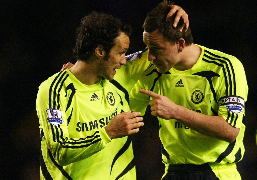 Chelsea's English defender John Terry (R) and Portuguese defender Ricardo Carvalho celebrate beating Everton after their English Premier League football match at Goodison Park in Liverpool, north-west England, on April 17, 2008. Chelsea won 1-0. (Photo by Paul Ellis/AFP/Getty Images)