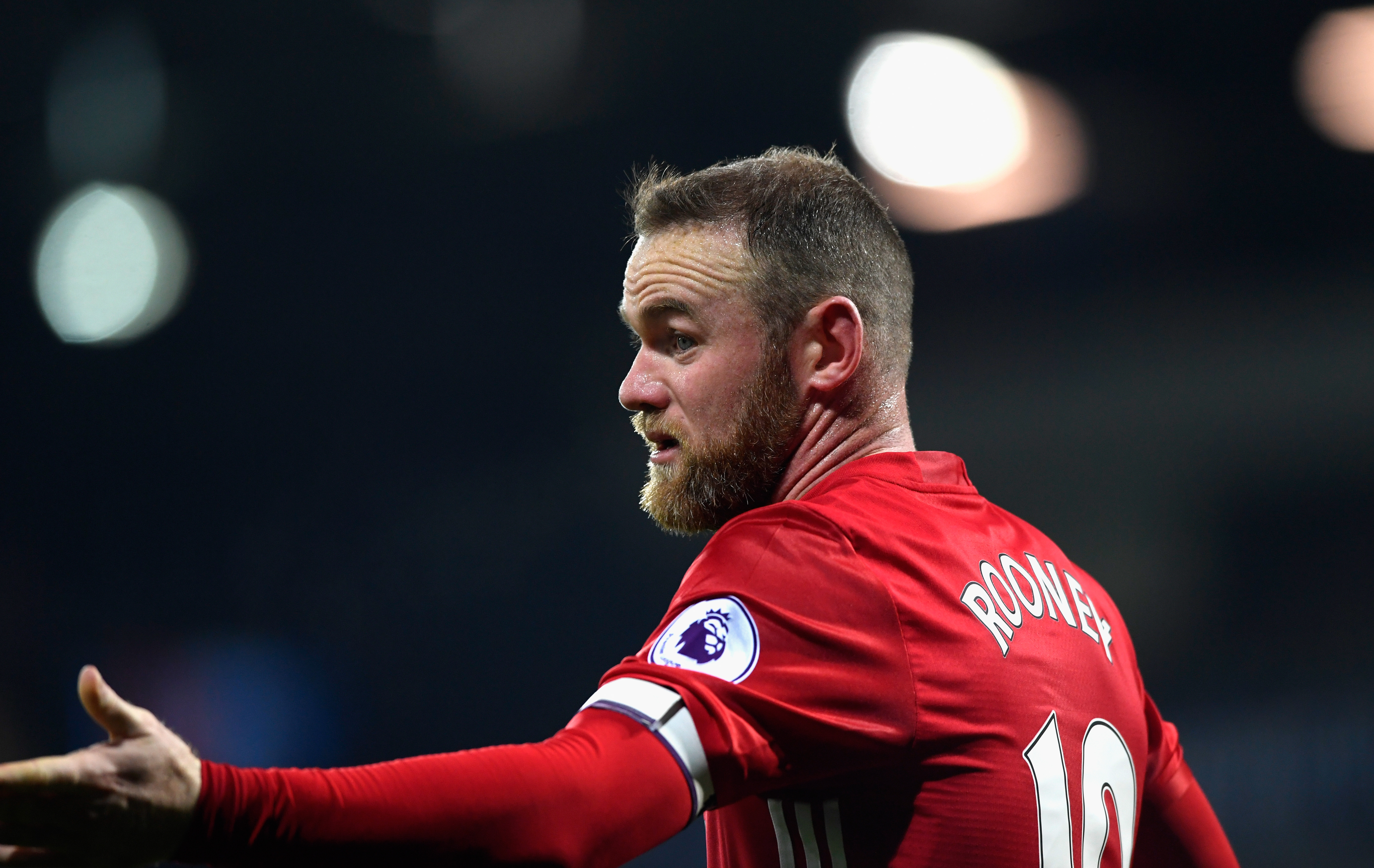 WEST BROMWICH, ENGLAND - DECEMBER 17: Wayne Rooney of Manchester United looks on during the Premier League match between West Bromwich Albion and Manchester United at The Hawthorns on December 17, 2016 in West Bromwich, England. (Photo by Stu Forster/Getty Images)