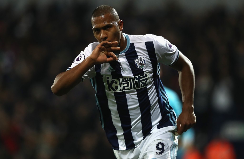 WEST BROMWICH, ENGLAND - DECEMBER 14: Salomon Rondon of West Bromwich Albion celebrates after scoring his second goal during the Premier League match between West Bromwich Albion and Swansea City at The Hawthorns on December 14, 2016 in West Bromwich, England. (Photo by David Rogers/Getty Images)