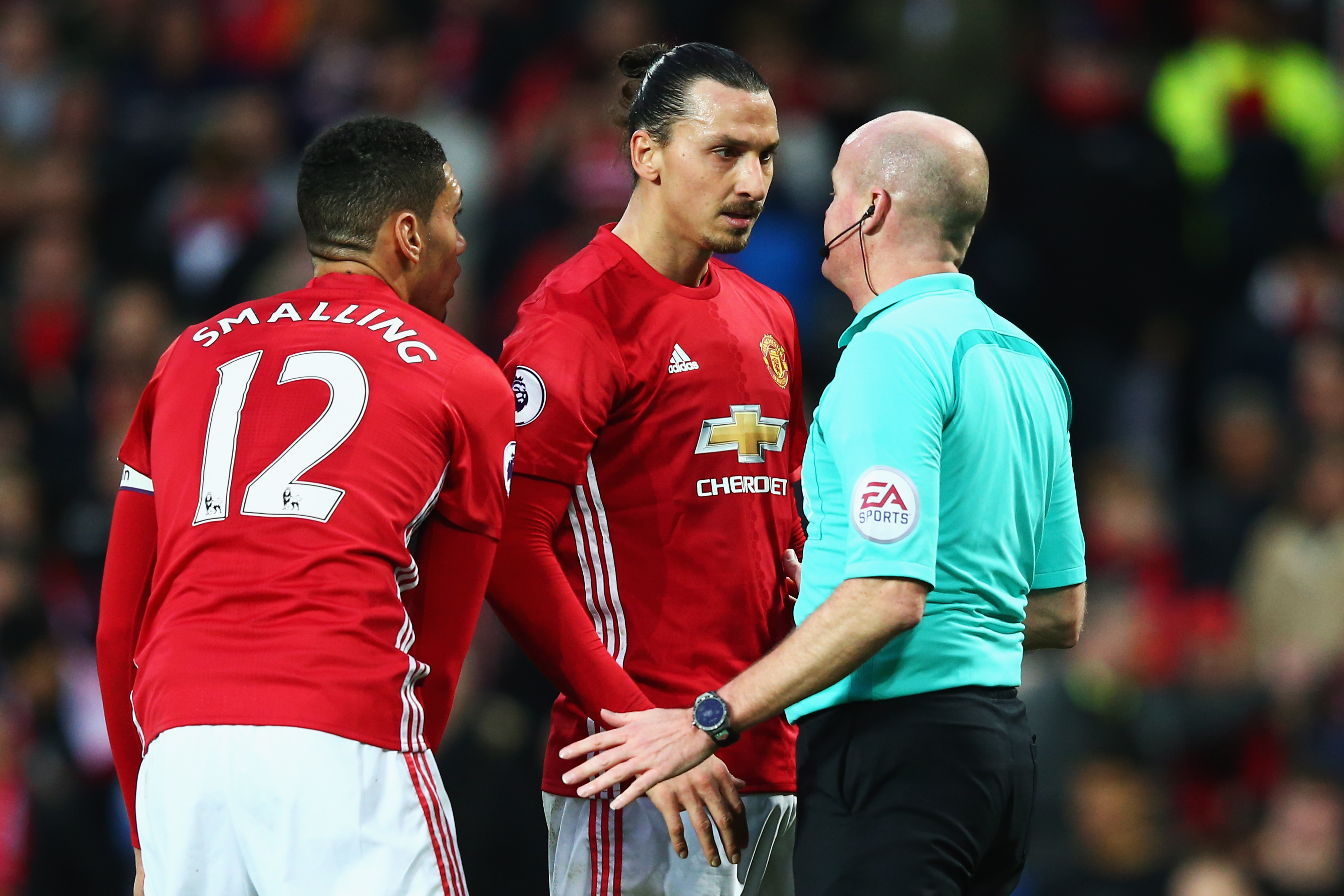 MANCHESTER, ENGLAND - DECEMBER 31: Zlatan Ibrahimovic of Manchester United speaks to referee, Lee Mason after he has his goal disallowed during the Premier League match between Manchester United and Middlesbrough at Old Trafford on December 31, 2016 in Manchester, England. (Photo by Alex Livesey/Getty Images)