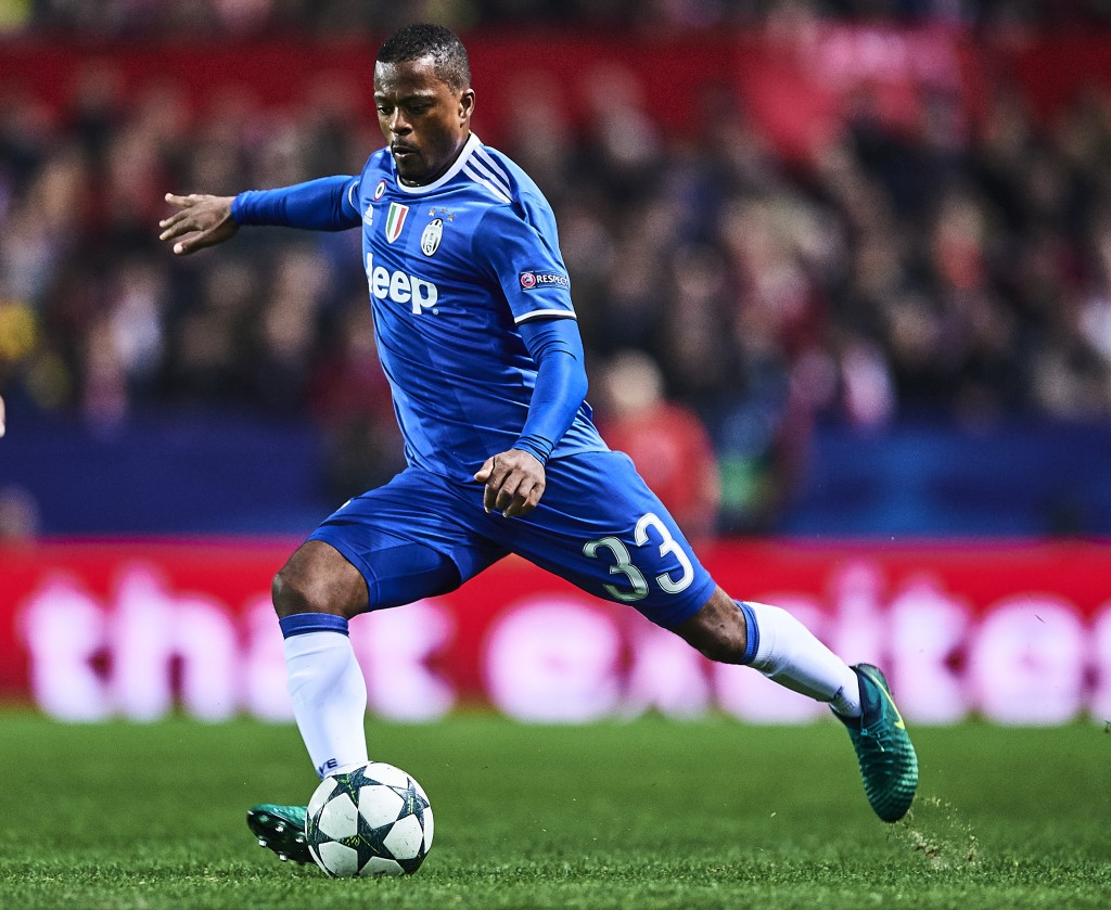 SEVILLE, SPAIN - NOVEMBER 22: Patrice Evra of Juventus in action during the UEFA Champions League match between Sevilla FC and Juventus at Estadio Ramon Sanchez Pizjuan on November 22, 2016 in Seville, Spain. (Photo by Aitor Alcalde/Getty Images)