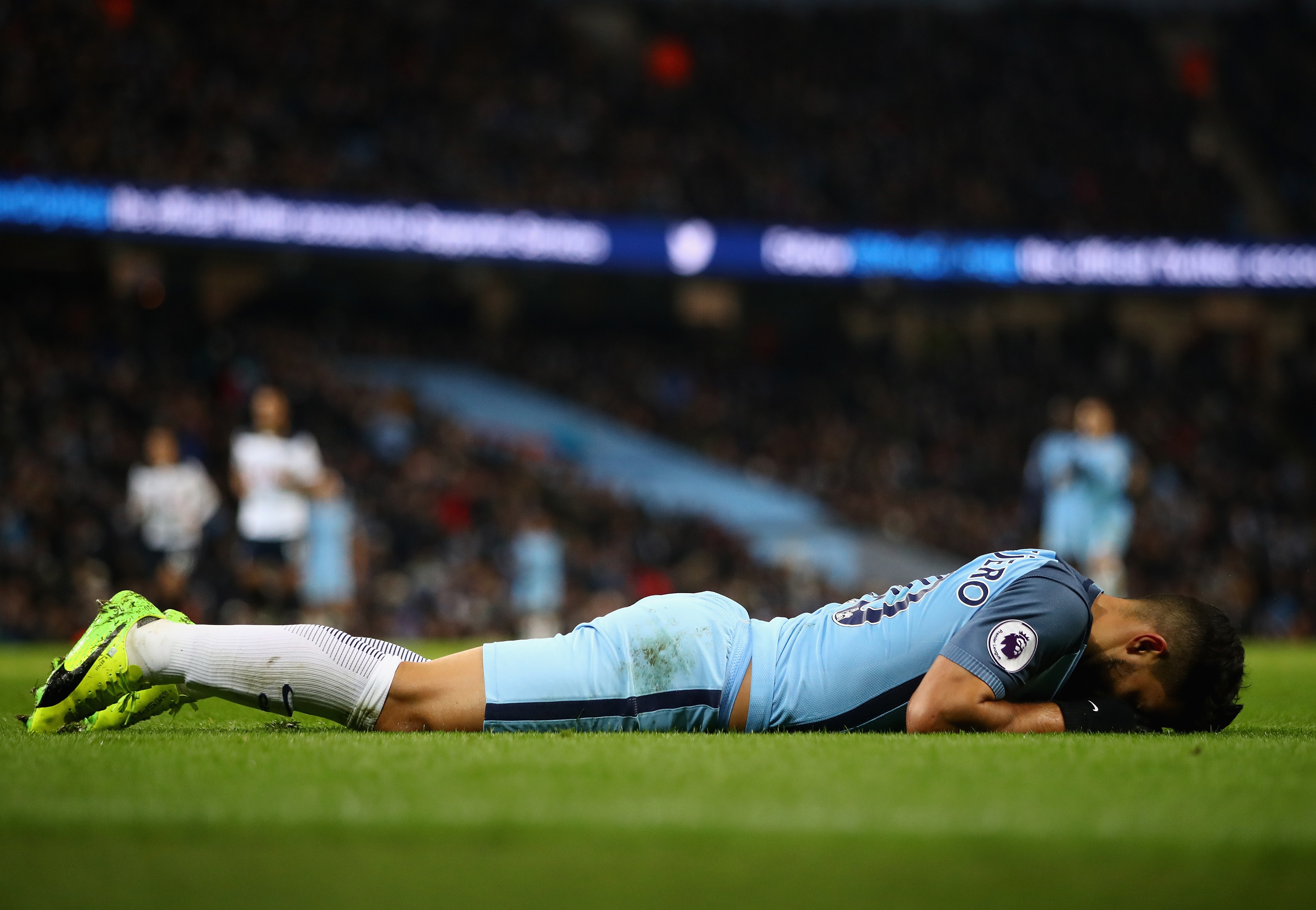 MANCHESTER, ENGLAND - JANUARY 21: Sergio Aguero of manchester City in action during the Premier League match between Manchester City and Tottenham Hotspur at Etihad Stadium on January 21, 2017 in Manchester, England. (Photo by Clive Mason/Getty Images)