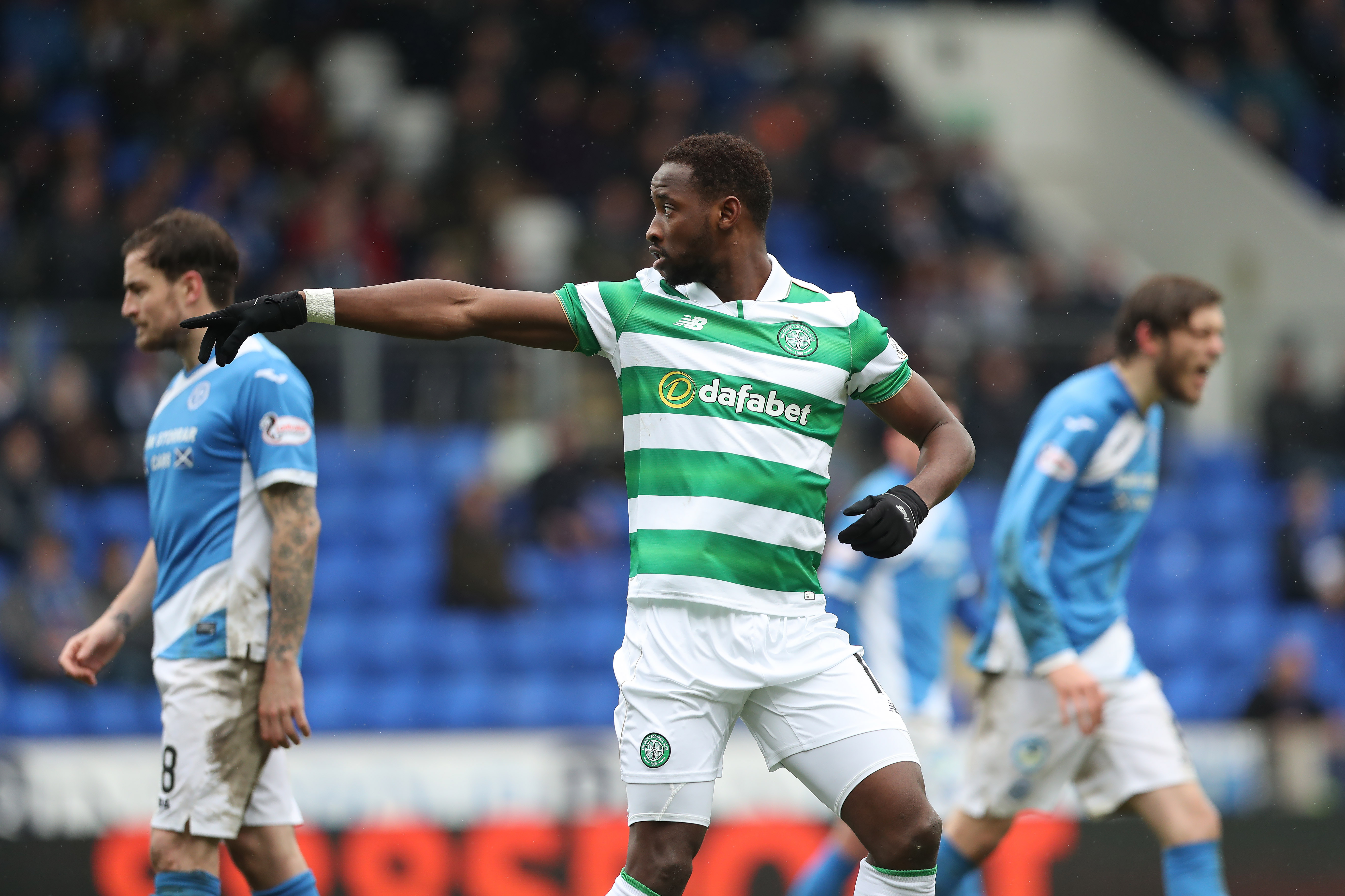 PERTH, SCOTLAND - FEBRUARY 05: Moussa Dembele of Celtic celebrates after he scores from the penalty spot during the Ladbrokes Scottish Premiership match between St Johnstone and Celtic at McDiarmid Park at on February 5, 2017 in Perth, Scotland. (Photo by Ian MacNicol/Getty Images)