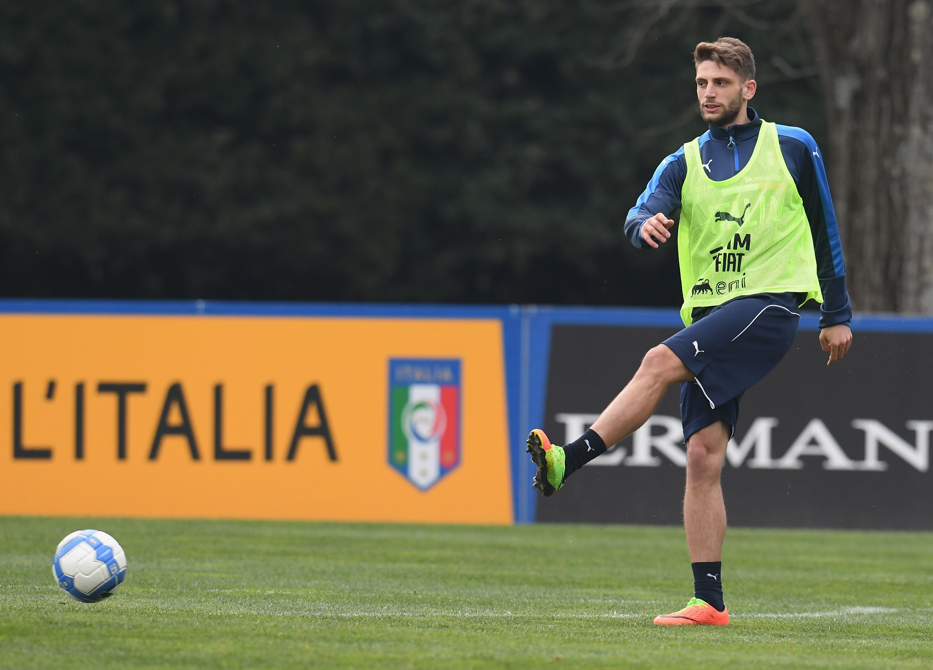 FLORENCE, ITALY - FEBRUARY 22: Domenico Berardi of Italy in action during the training session at the club's training ground at Coverciano on February 22, 2017 in Florence, Italy. (Photo by Claudio Villa/Getty Images)