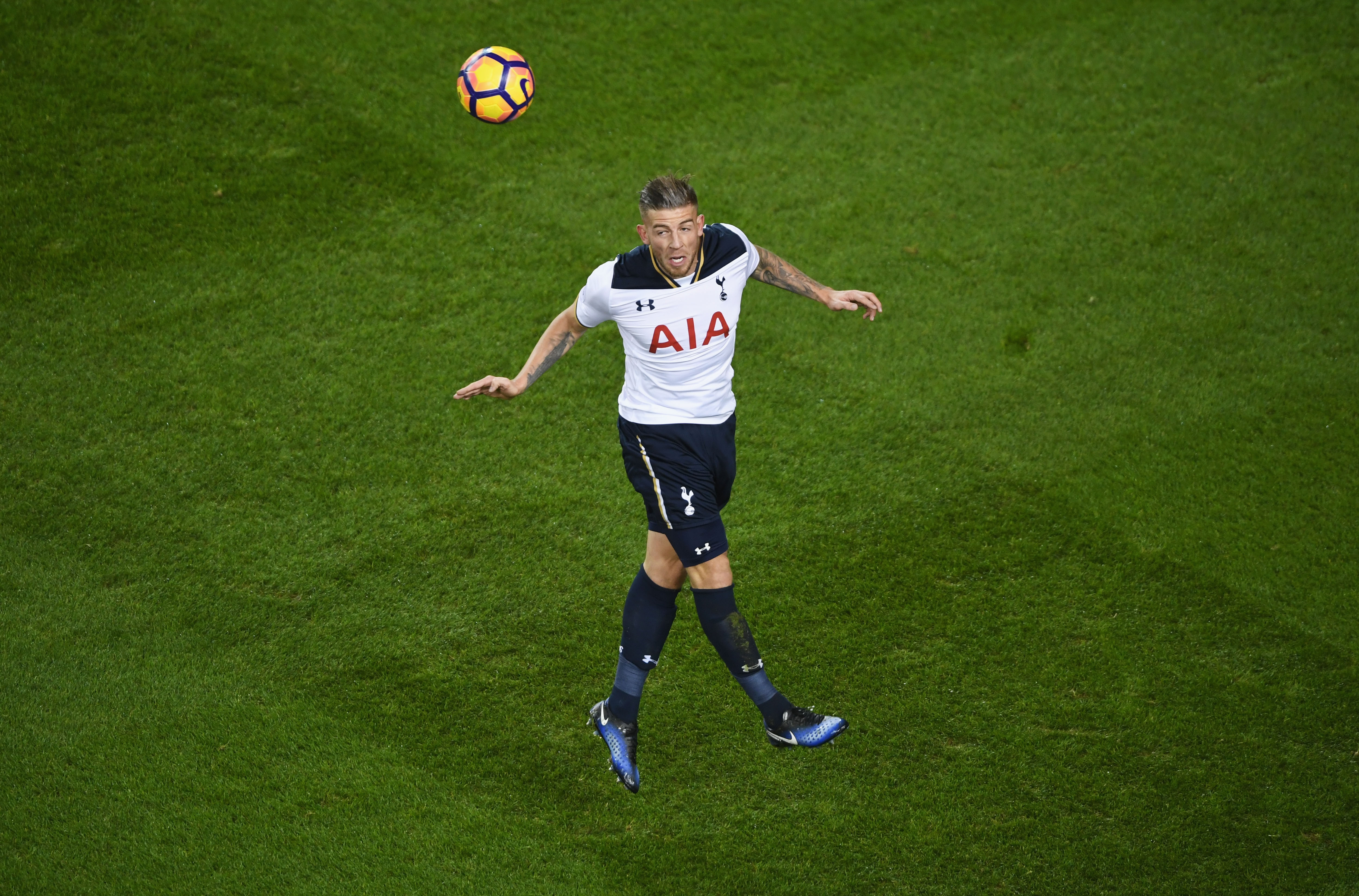 LONDON, ENGLAND - JANUARY 04: Toby Alderweireld of Tottenham Hotspur heads the ball during the Premier League match between Tottenham Hotspur and Chelsea at White Hart Lane on January 4, 2017 in London, England. (Photo by Mike Hewitt/Getty Images)