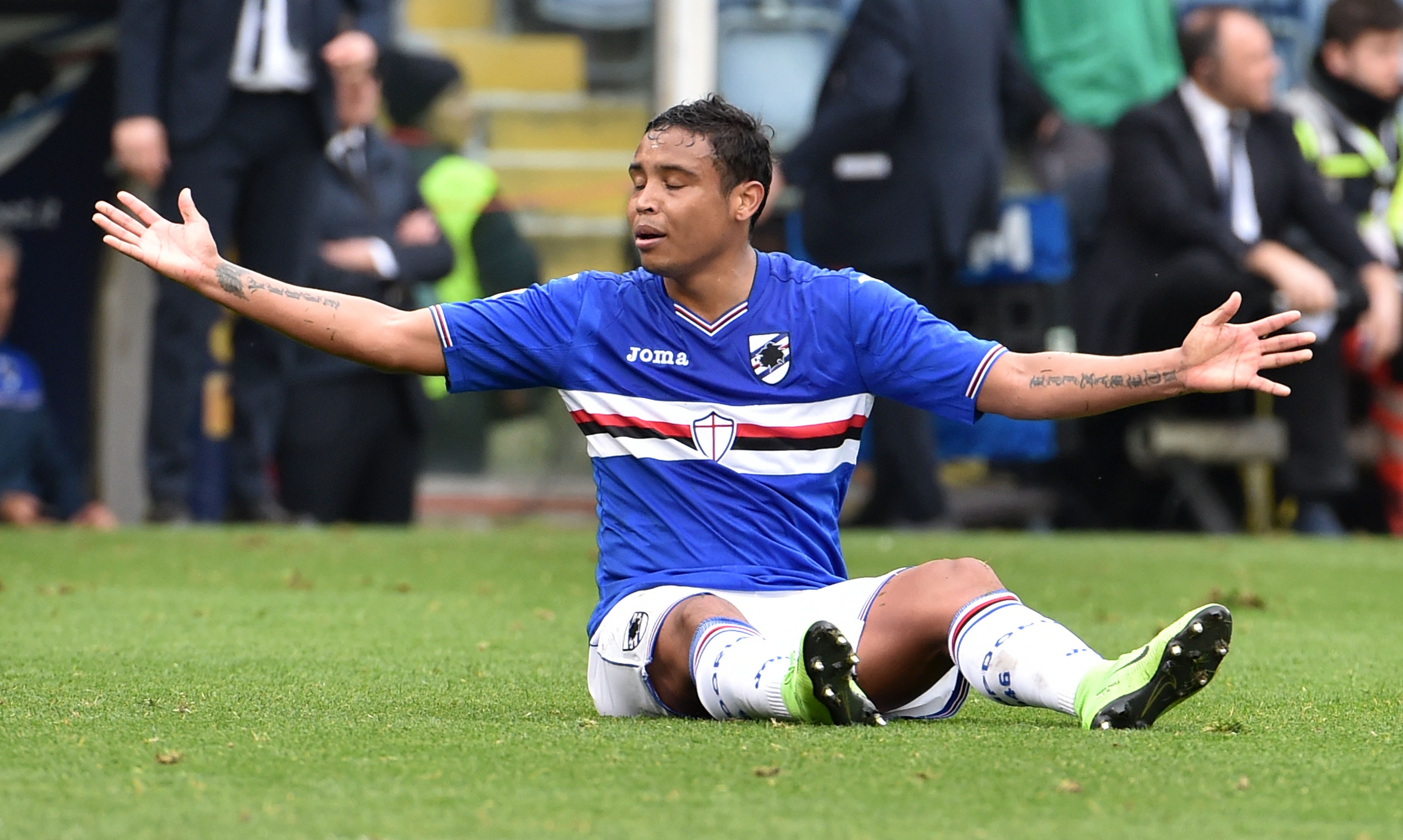GENOA, ITALY - MARCH 19: Luis Muriel (Sampdoria) disappointment during the Serie A match between UC Sampdoria and Juventus FC at Stadio Luigi Ferraris on March 19, 2017 in Genoa, Italy. (Photo by Paolo Rattini/Getty Images)