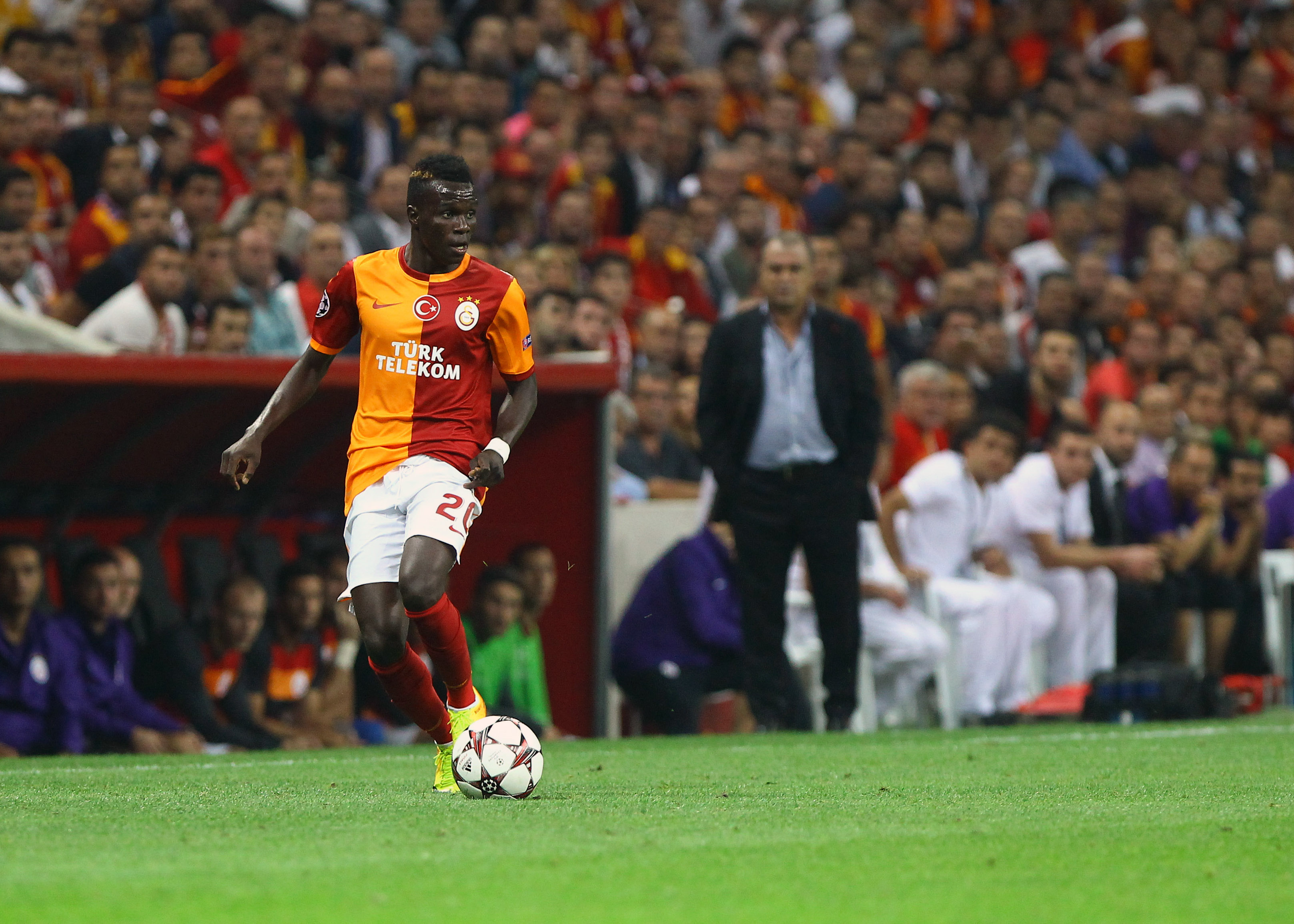 ISTANBUL, TURKEY - SEPTEMBER 17: Bruma of Galatasaray AS in action during the UEFA Champions League group stage match between Real Madrid CF and Galatasaray AS held on September 17, 2013 at the Ali Sami Yen Spor Kompleksi, in Istanbul, Turkey. (Photo by EuroFootball/Getty Images)