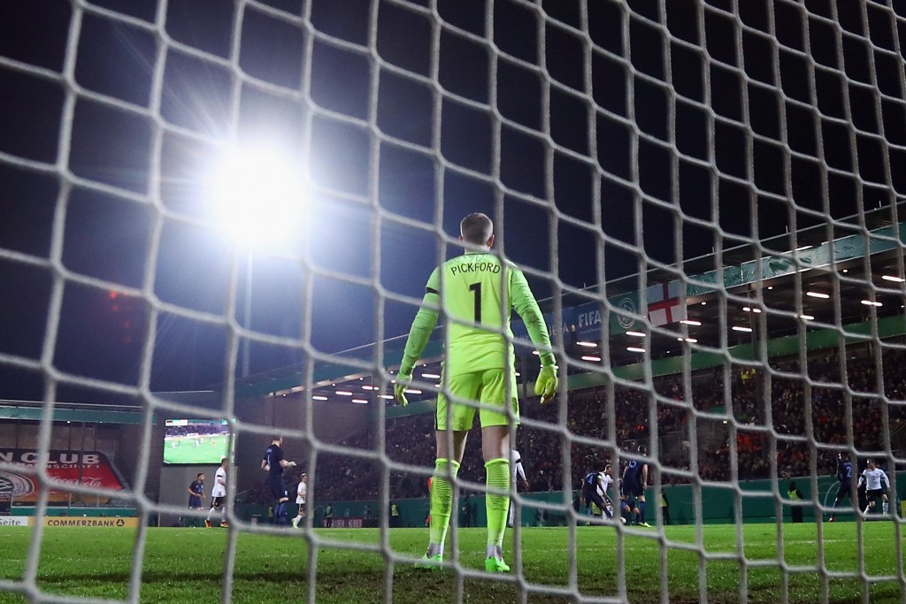 WIESBADEN, GERMANY - MARCH 24: Goalkeeper Jordan Pickford of England during the international friendly match between U21 Germany and U21 England at BRITA-Arena on March 24, 2017 in Wiesbaden, Germany. (Photo by Alex Grimm/Bongarts/Getty Images)